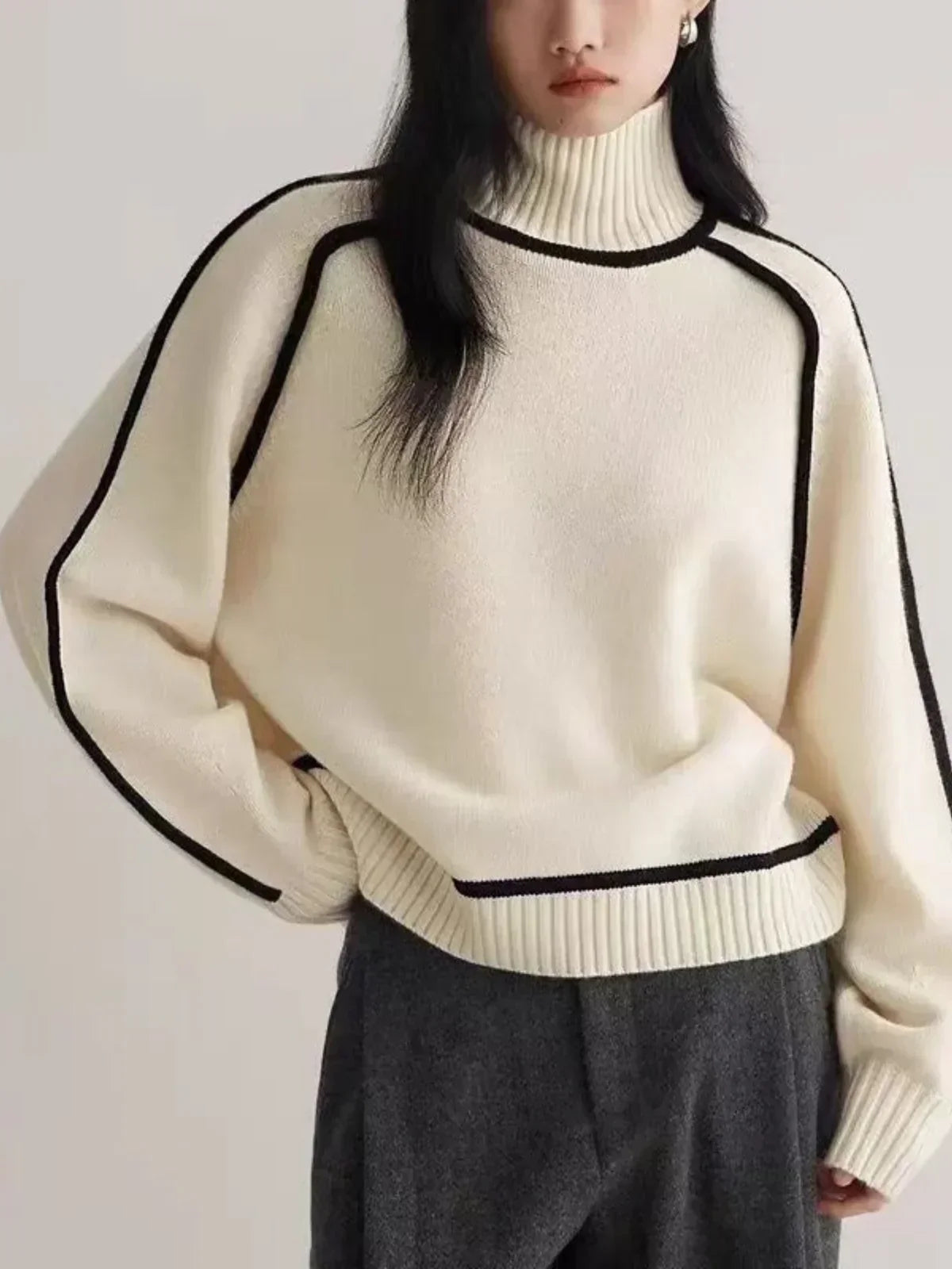 Donna | Elegant Turtleneck sweater
